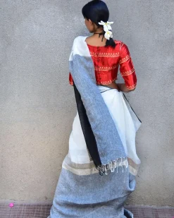 Neoma Handwoven Linen Saree-Stardust
