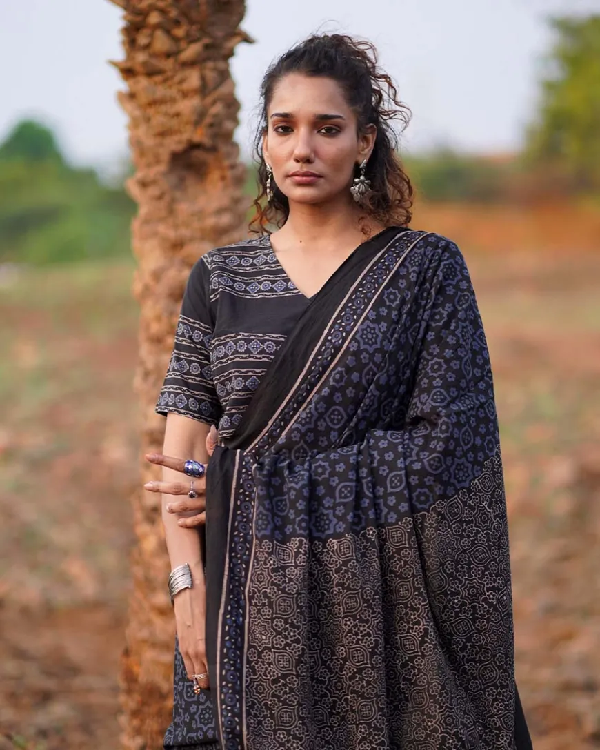 Nightscented Orchids Blockprinted Cotton Saree-WWB
