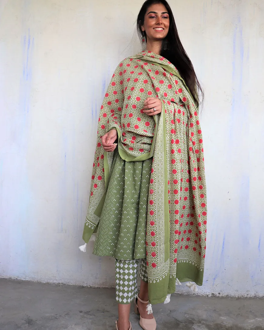 Olive Green Pure Cotton Blockprinted Dupatta-Ajooni