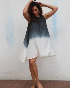 Oreo Truffle Block Printed Cotton Dress - Mono