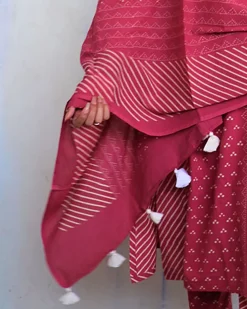 Pink Pure Cotton Block Printed Dupatta-Ajooni