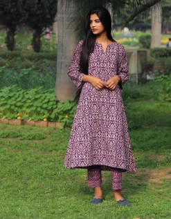 Purple Handprinted Pure Cotton Kurti Set Of 2-Slow