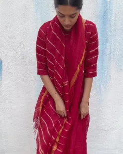 Red Charm Handwoven Linen Saree - Everyday Beautiful