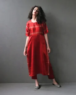 Rubahii Handprinted Mashru Silk Kurta Set