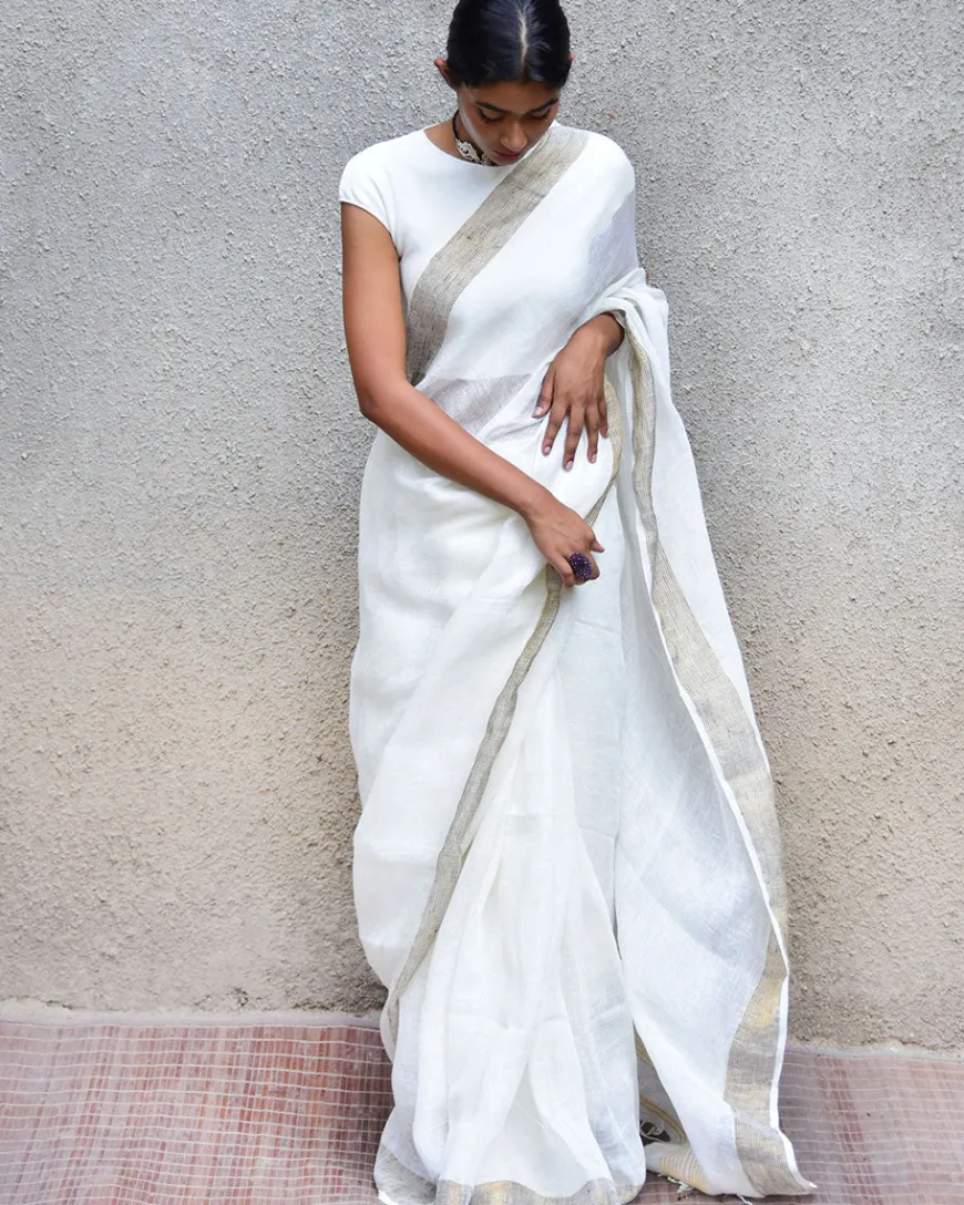 Selene Handwoven Linen Saree- Stardust