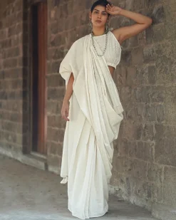 Sleepy Shell Ivory Block Printed Saree - SFD