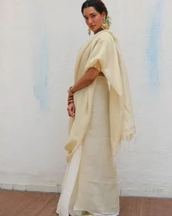 Sreeja Handwoven Linen Zari Saree - Onam