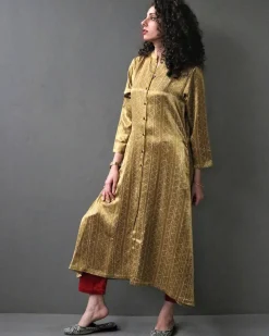 Sunspill Handprinted Mashru Silk Kurta Set