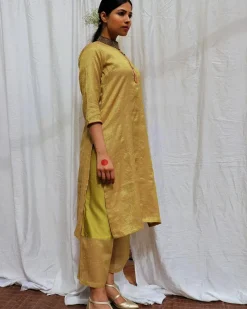 Swetambhara Handwoven Cotton Zari Kurta Set - Zari