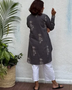 Tarini Block Printed Cotton Kurti
