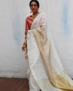 Udaya Handwoven Linen Zari Saree - Onam
