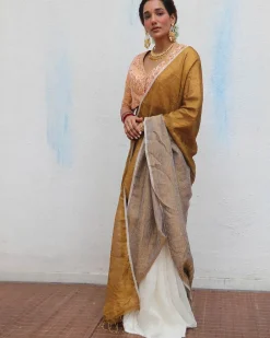Udvita Handwoven Linen Zari Saree - Onam