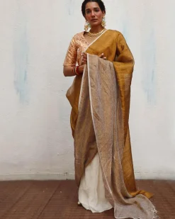 Udvita Handwoven Linen Zari Saree - Onam