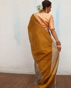 Udvita Handwoven Linen Zari Saree - Onam
