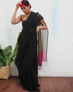 Vajrangi Handwoven Linen Saree - Kaali