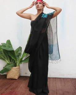 Virupakshi Handwoven Linen Saree - Kaali