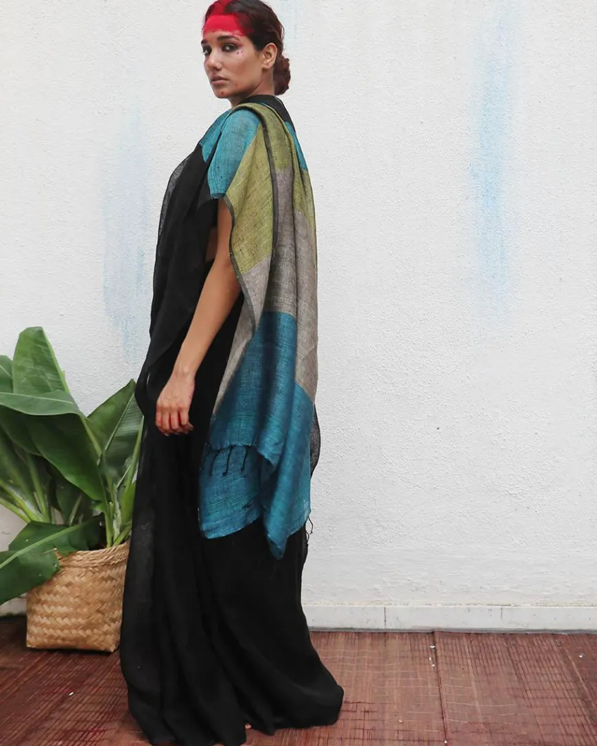 Virupakshi Handwoven Linen Saree - Kaali