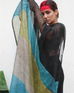 Virupakshi Handwoven Linen Saree - Kaali