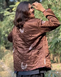 Willow Wrap Mashru Silk Reversible Quilted Jacket