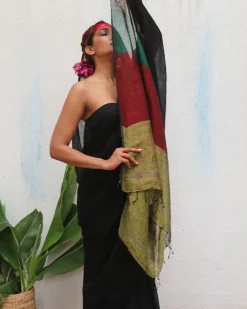 Yogini Handwoven Linen Saree - Kaali