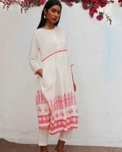 Zubeira Blockprinted Cotton Kurta Set - BGVL